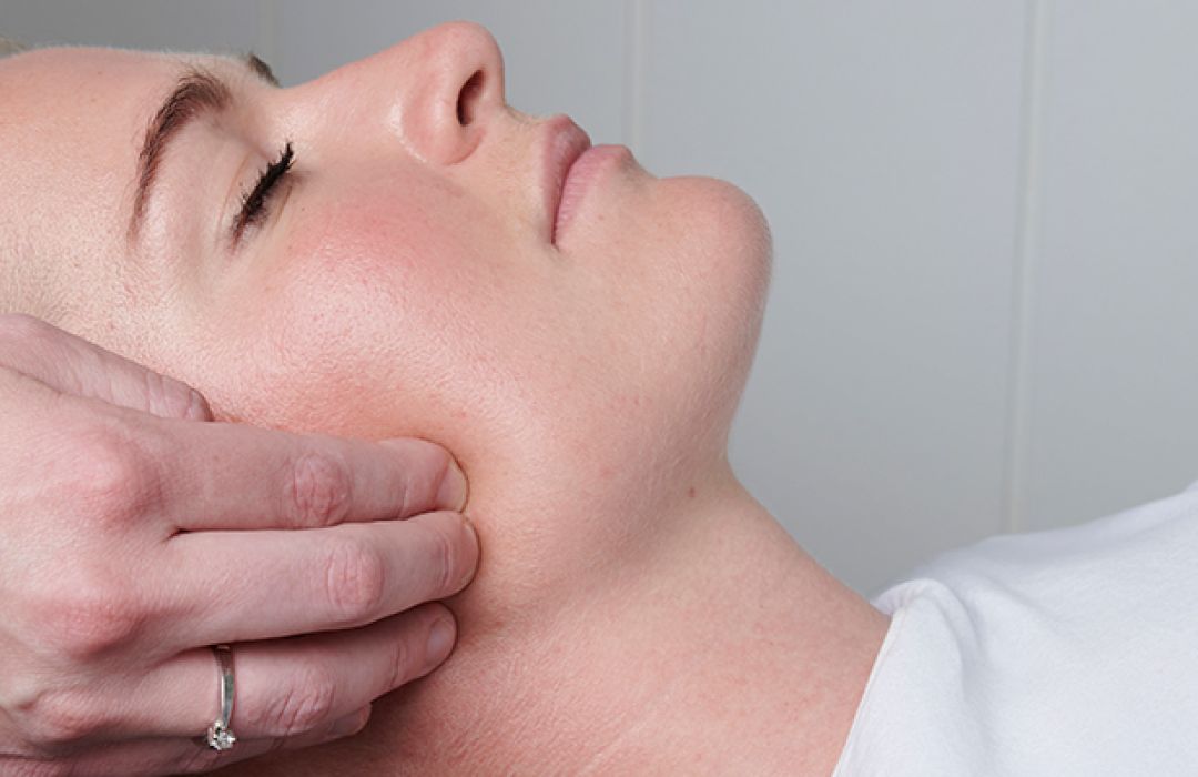 Naprapati ved hodepine